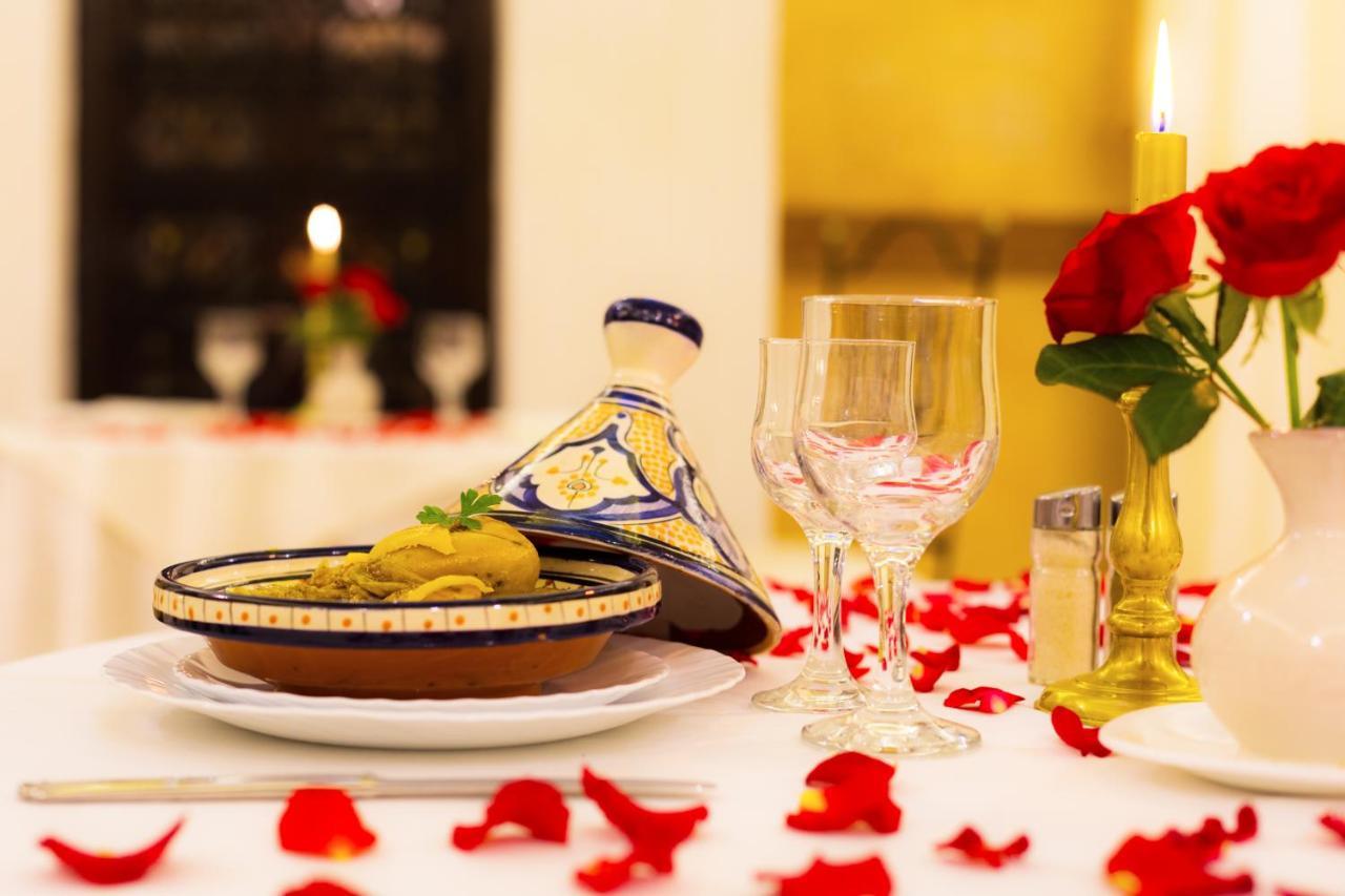 Riad Palais Des Princesses & Spa Marrakesh Esterno foto A Tajine