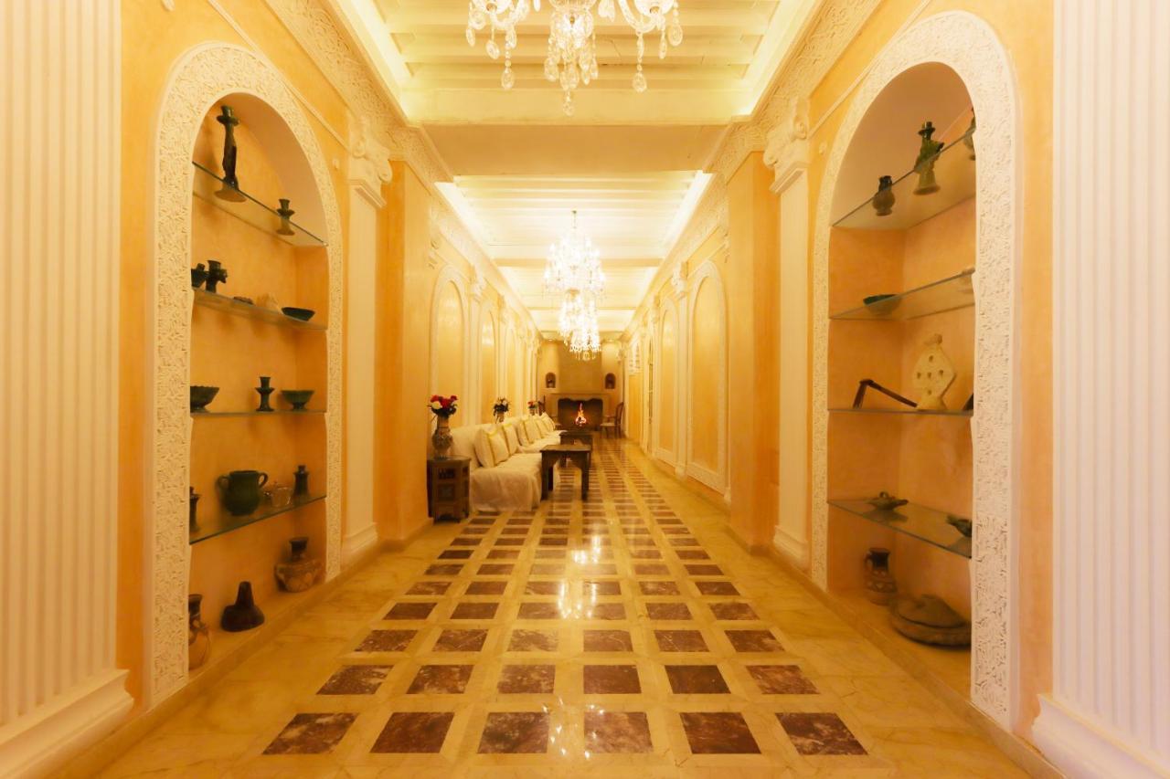 Riad Palais Des Princesses & Spa Marrakesh Esterno foto The interior of the hotel
