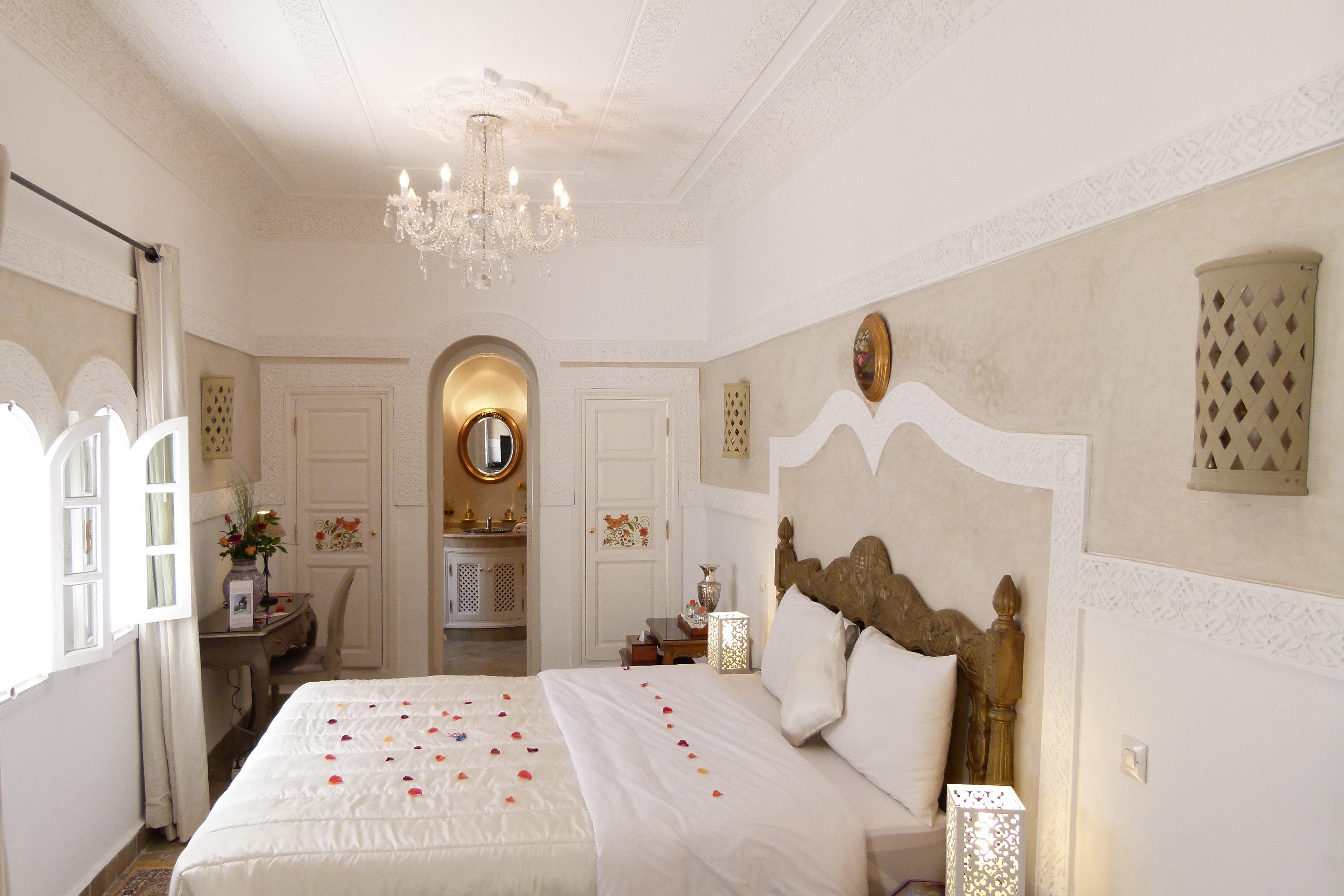 Riad Palais Des Princesses & Spa Marrakesh Esterno foto A bedroom at the hotel